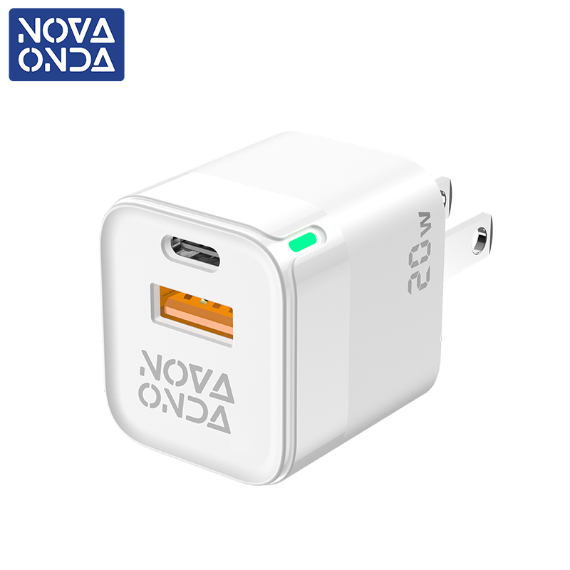 Cargador C52 20W USB y Tipo C